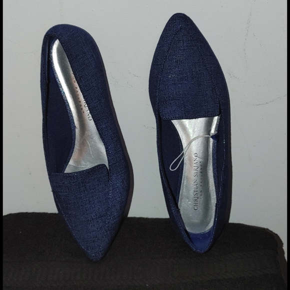 Shoes - Picture 2 of 2